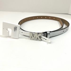 Michael Kors Women’s Leather Belt Silver Large